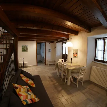 Vakantiehuis Alenka *